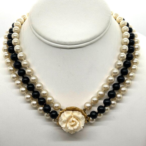 Vintage Double Strand Faux Pearl & Single Black Bead Necklace Floral Box Clasp - Picture 2 of 16